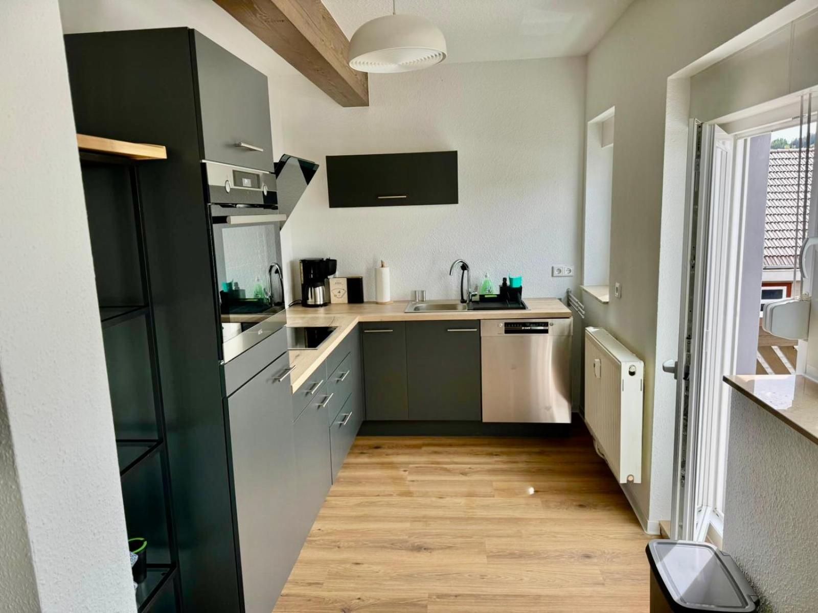 Langewiesen - Platz Fuer 6 Gaeste Appartement Ilmenau